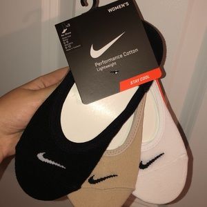 Nike no show socks